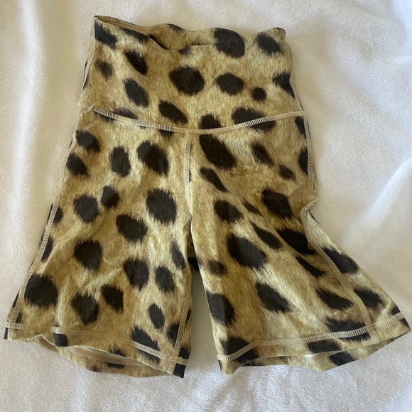 WEWOREWHAT LEOPARD BIKER SHORTS - Picture 4 of 5